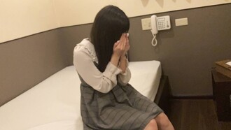 FC2-PPV-4802619 [First 30 people get 500 yen off] Ryoka, 20 years old, facial, raw. A mass-produced, sadistic beauty who is a former maid who will do anything you say, gets fucked in CFNM play without any clothes on! (061) Thumbnail