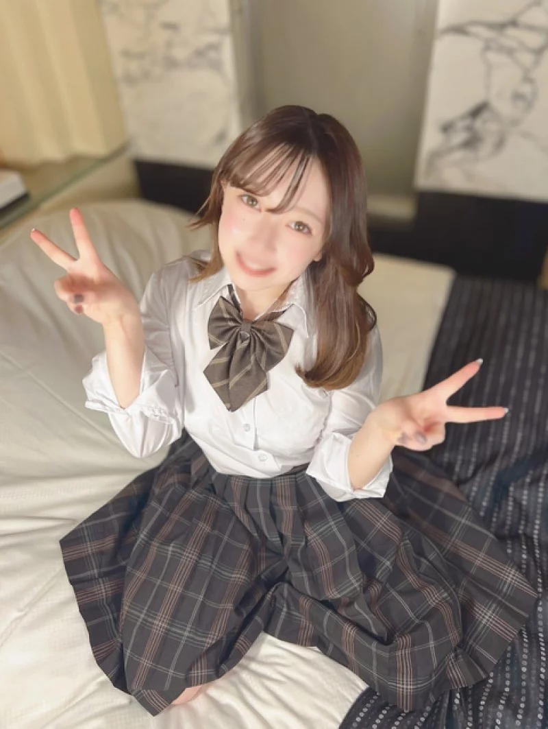 FC2-PPV-4880828 FC2-PPV-4880828 – [In The Full Bloom Of Spring, Innocent Allure X Goddess-Like Looks◎] Hinata-Chan, A Natural F-Cup Goddess Who Seems To Wish For World Peace, Diligently Serves A Giant Cock Over 20Cm. Hinata-Chan, Who Has Had Very Little S