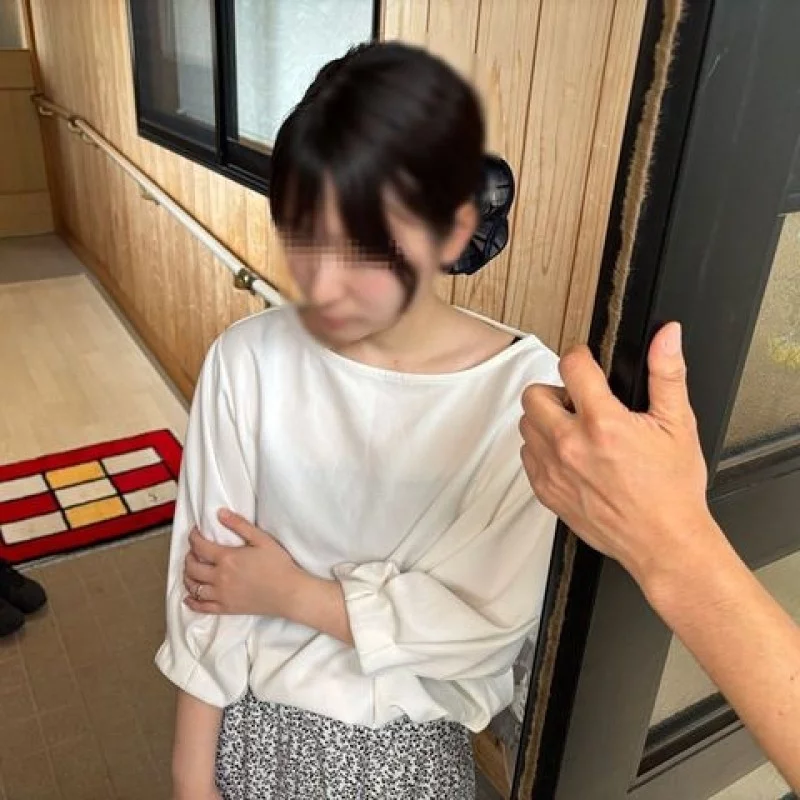 FC2-PPV-4904760 FC2-PPV-4904760 - [Private Shoot] A Housewife Who Started Living In The Countryside Hoping To Strike It Rich. A Devoted And Naive Wife Who Is At The Mercy Of Her Short-Sighted Husband, Yet Still Gives Herself To Him And Sinks Into Pleasure