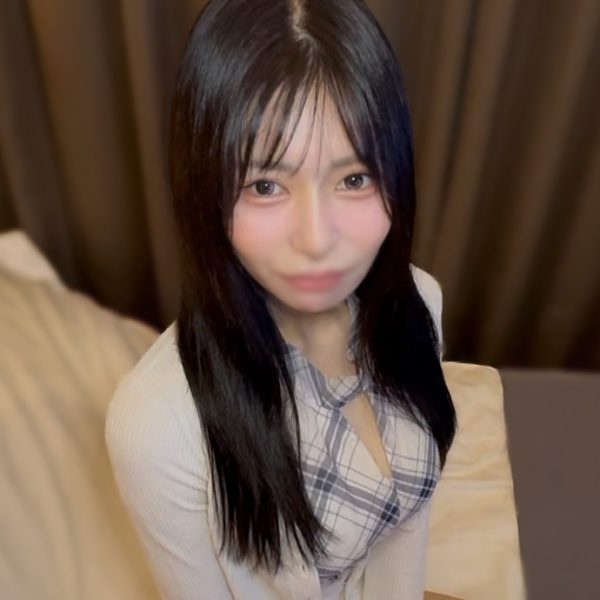 [FC2-PPV-4989722] [No] A black-haired big-breasted beauty with a neat face, black hair, and G cup, who seems to be docile, but has a different style and an outstanding impact. She is too honest with her instincts and cums in large quantities. (Amateur)