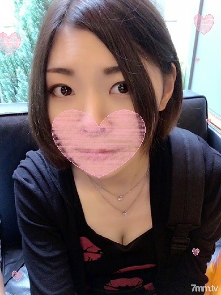 FC2-PPV-716056 [God milk second coming] I just got horny with that slender busty girl boyfriend who is very popular "I'm embarrassed and fee