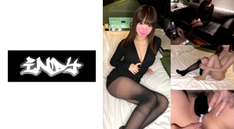 IND-129 [Personal shooting] I bukkake and cum inside a beautiful manicurist in black pantyhose and a P-active slutty older sister. Thumbnail
