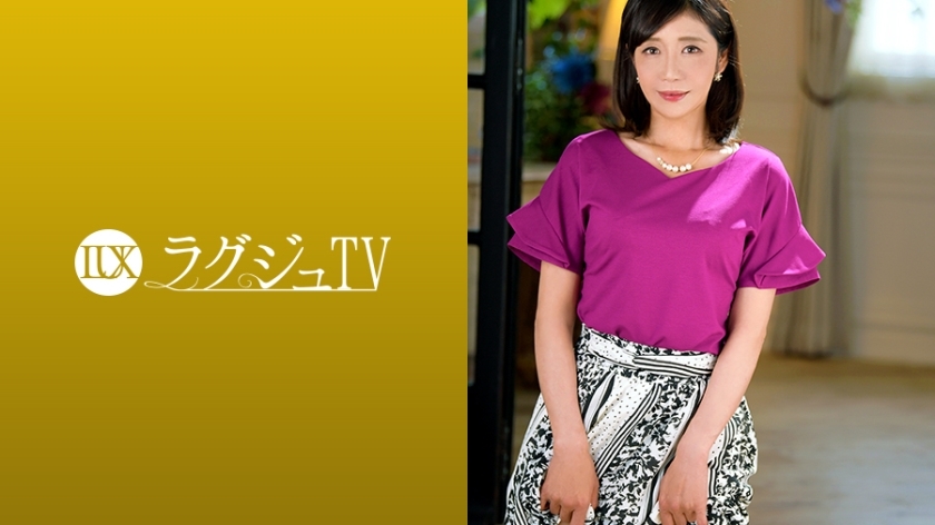 LUXU-1153 Luxury TV 1138 That big actress officially certified impersonator entertainer appears on Luxury TV as an AV actress! Although the experience value cultivated shows an adult's leeway, Momoko's secret part is filled with moisture by shak