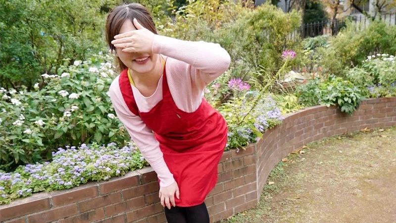 PACOPACOMAMA-011019_009 Pacopacomama-011019_009 - Working Mom In The Countryside ~Flower Shop Clerk Edition~ Thumbnail