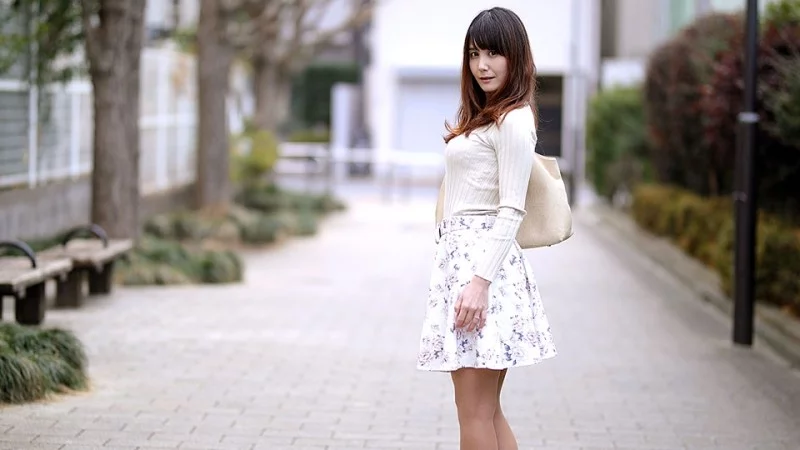 PACOPACOMAMA-081818_321 Pacopacomama-081818_321 - Madam, Please Let Me Buy The Underwear You Are Wearing Now! ~ Hydrangea-Colored Stained Panties ~ Thumbnail