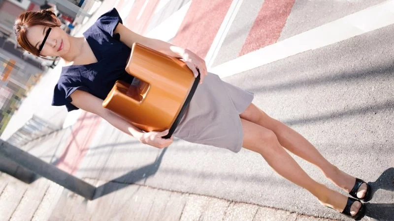 PACOPACOMAMA-100221_540 Pacopacomama-100221_540 - A Naughty Chair Is Brought! What A Surprise! A Super Beautiful Call Girl