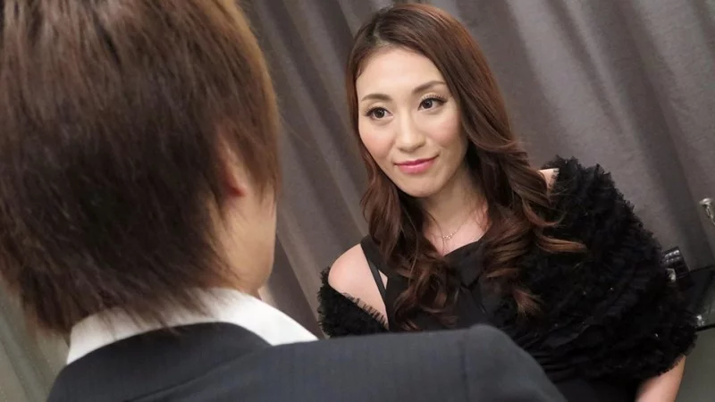 PACOPACOMAMA-100925_100 Pacopacomama-100925_100 - Beautiful Mature Woman Seeking Impregnation