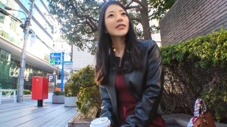 [UNCENSORED-LEAK]                     SIRO-5251 [Beautiful and intelligent office lady] "It feels good inside..." A sticky kiss followed by a sticky blowjob. She moans cutely as she feels the intense pistoning! [First shoot] Applying for AV on  Thumbnail