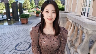 SIRO-5440 "Intense sex is here. A mature woman with a quiet demeanor applied to feel pleasure! She moves her hips and hits the spots that feel good during sex! [First time filming] She applied for adult video online...": MGS Video  Adult Video S