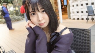 SIRO-5489 "【Is this gap amazing?】 A calm nursery teacher who is popular with parents is sexually frustrated. She has a pure face, but she wears underwear like this all the time... The sight of her shaking her hips on her own is too erotic! [...]&quot Thumbnail