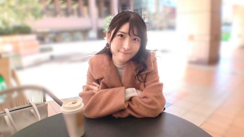 SIRO-5517 "A beautiful science researcher has come to prove her sex diet theory! Her intelligent and gentle demeanor charms men! The contrast between her shaven body and the thick hair she hides is irresistible! Sex is both beauty and diet…":