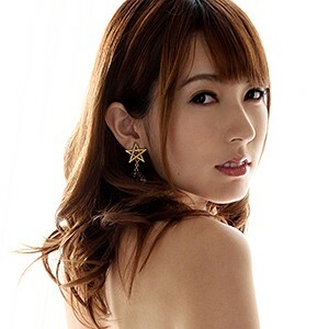 BAT-075 Yui Thumbnail