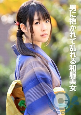 COM-355 Beautiful woman in Japanese clothes who is being hugged by a man 260 2 Thumbnail