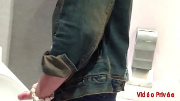 Private Spycam In Rouen Toilets (france)