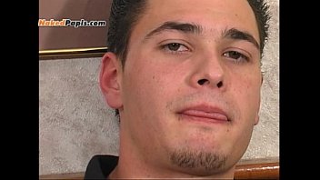 Hot Gay Mexican Guy With A Big Uncut Cock. This Papi Jerks His Big Uncut Verga A