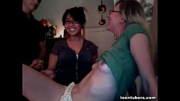 Eskimotube.com - Streaming Videos Of Unknown - Girls Real Threesome - Pornstars And Centerfo