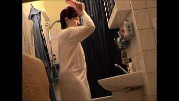 Dutch Nude Granny - Voyeur Cam