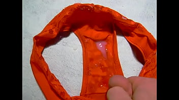 Roter Slip Mit Sperma