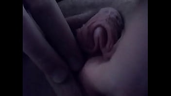 Masturbando O Grelao Ate Gozar