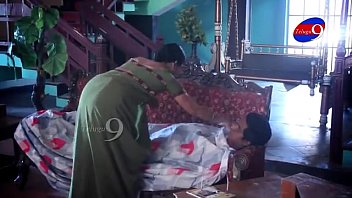 Mahi Aunty Tempting To Young Boy In Her House - Youtube