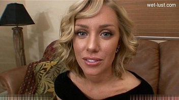 ⁣Sexy Girl Anal Squirt