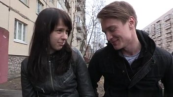 Glamour Girl Deepthroat Cum