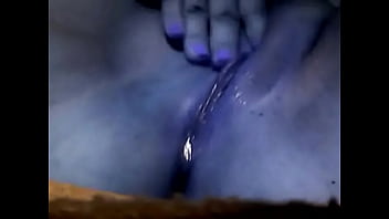 VID-20141119-WA0008 - Sexy-se-chica-rico-masturba