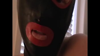 MOV001.MOD - Pov-mask-mistress-hood-verbal