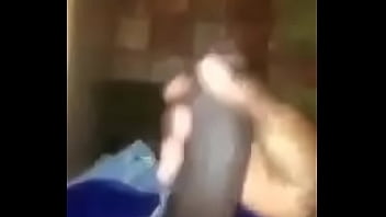 trim.C93B9ED2-3440-4320-BC73-372356393F8F