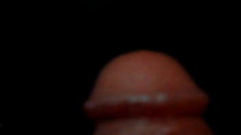 Polla Enorme Sacando Mucha Leche