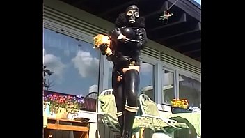 Roxina2004rubbertrannyoutdoorr150704xxl