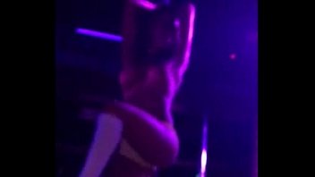 Polish Teen Dancing On The Tube And Doing Striptease (dziewczynka17)