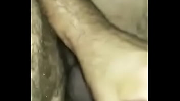 ⁣Coroa Comendo O Cu Do Peludinho