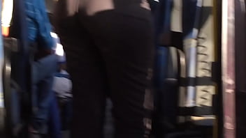 Lindo Culito En El Bus