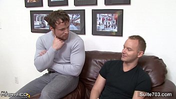 ⁣Excited Married Guy Gets Fucked By A Gay