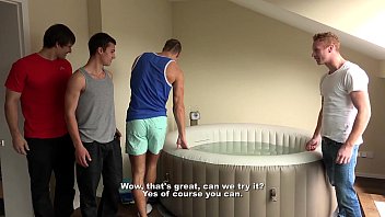Four Guys Fuck Bareback At Williamhiggins Wank Party