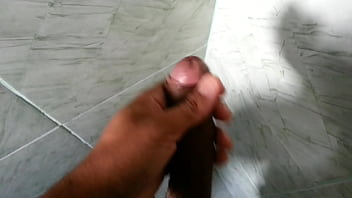 Punheta No Banheiro - jerk, off, punheta, soloboy - Video 5773420