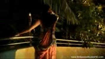 Indian Milf Is So Sensual It Hurts