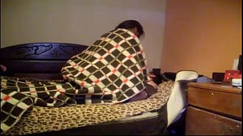 Pequeña Pero Sabrosa - petisa, insasiable - Video 5931528