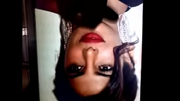 Cum Short Tribute To Prianka Chopra Face 2