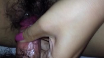 Vo Chong Dit Nhau Buom Nhieu Long Ren Ri