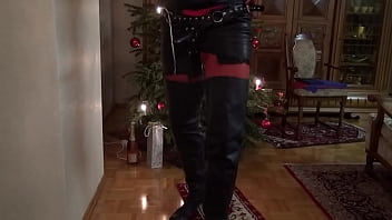 Uniform, Boots, Strapon, Gloves, Mask, Leather, Hotpants, Thights, Soloboy, Thighhighs, Operagloves - Unknown - 2025 - Amazing - Scene - Video 5977324