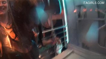 Moglie Esibizionista Creampie Accident