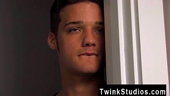 Hot Gay Sex Levon And Krys Are In A Palace Together. One Is Pumping