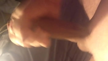 Amateur Who Loves To Jerk