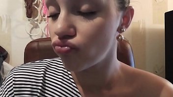 Girl, Sniff - Unknown - 2025 - Passionate - Session - Video 5912367