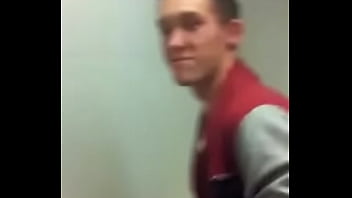 Men Toalet Pissing - jerking, beautiful, pissing, gay, men, gayporn - Video 5749301