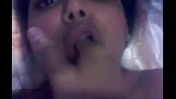 Honry Girl Teasing Boy Friend - Xvideos.com