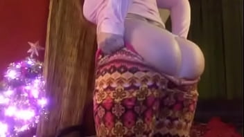 Big Bubble Butt Shaking