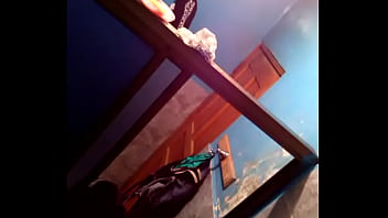 Panama Chica Bañandose